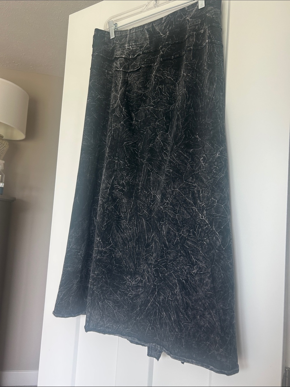 Soft Surroundings Black Marble-Effect Maxi Skirt - Picture 6 of 8